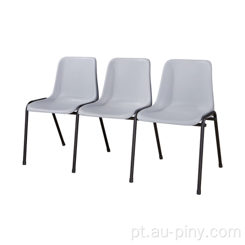 Cadeiras do ensino fundamental da mobília